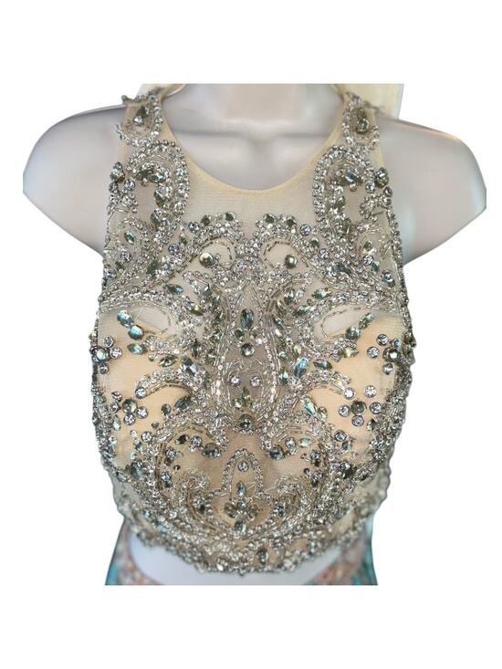 REVOLVE Tops - NWOT Revolve Crystal Encrusted on Nude Sleeveless Choli or Evening Crop Top sz 6